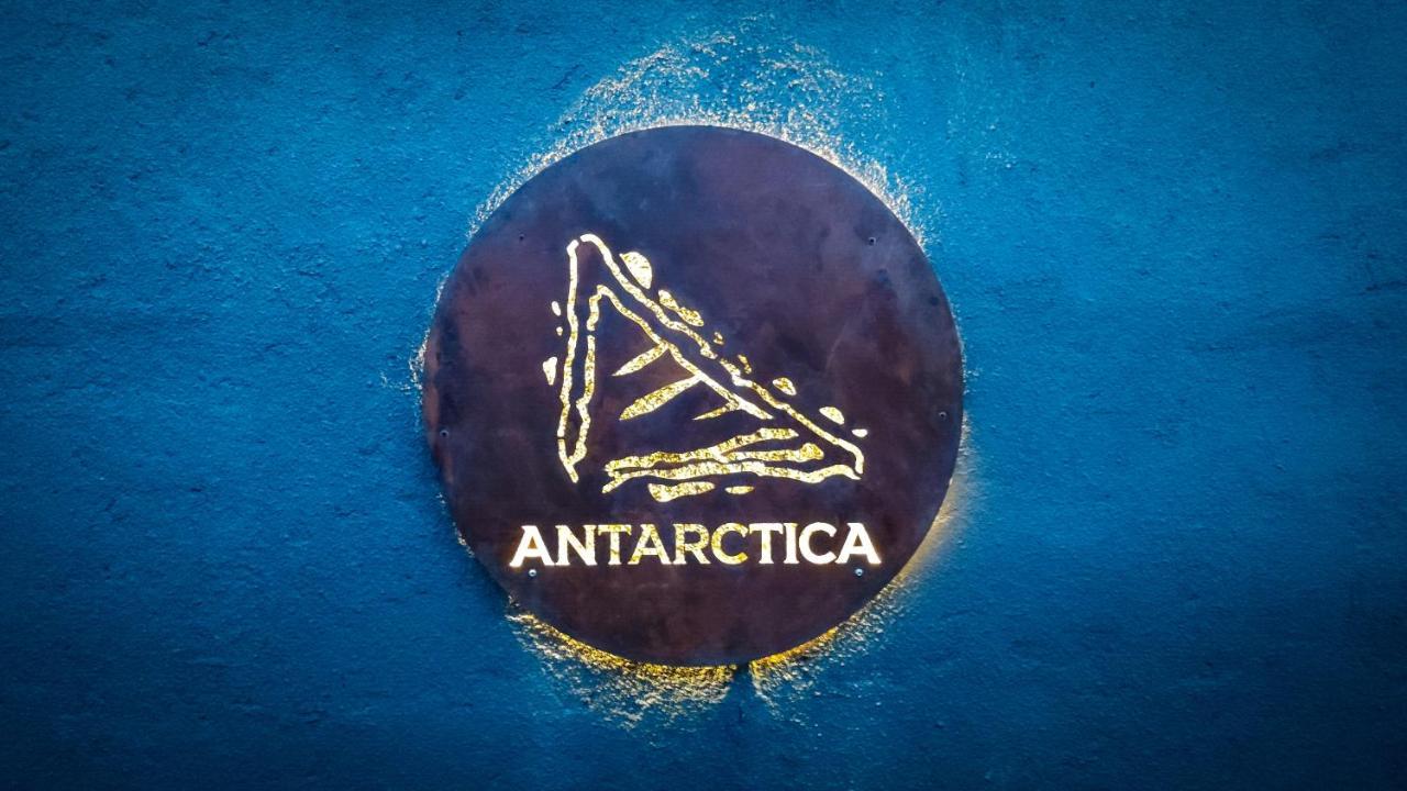 Antarctica Hostel Ushuaia Exteriör bild